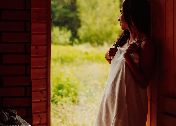 Nowoczesne Na Lace & Na Drzewie - Kolobrzeg - Sauna & Balia - Polanaglamp * Niezyn