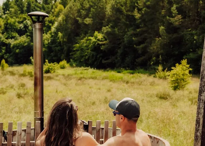 Nowoczesne Na Lace & Na Drzewie - Kolobrzeg - Sauna & Balia - Polanaglamp Сasa de vacaciones